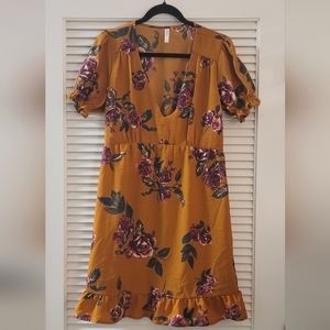 Xhilaration- Floral Ruffle V-Neck Puff Short-Sleeve Dress